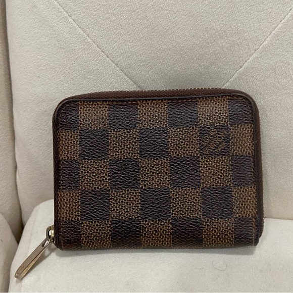 Louis Vuitton Handbags - Louis Vuitton Damier Ebene Zippy Wallet
